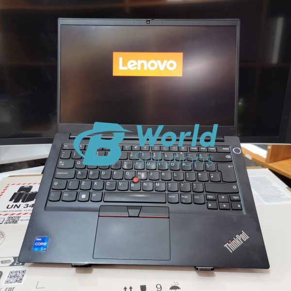 Lenovo ThinkPad E14 Gen 5, Intel Core i7 13400H, 8GB DDR4 3200, 512GB SSD