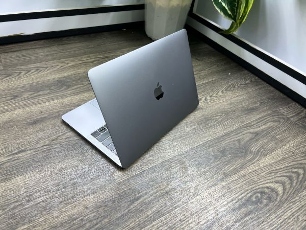 Apple MacBook Pro (13-Inch, 8GB RAM, 256GB Storage, 2.3GHz Intel Core i5) - Space Gray (Previous Model)