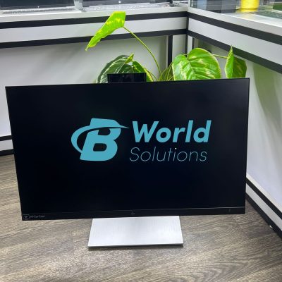 HP E27d G4 QHD USB-C Docking Monitor Display Size (Diagonal): 27 inches (68.58 cm)