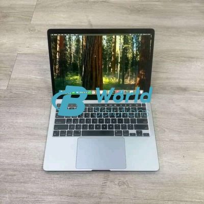 MacBook Pro 13-inch M1 chip 16 gb ram 512 ssd