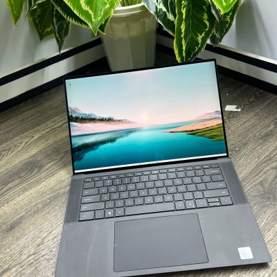 Dell Precision 5550 Mobile workstation Intel Core i7 10th Gen 32GB RAM 512GB SSD 15.6 inch FHD Touchsceen Display + 4GB GDDR6 NVIDIA Quadro T2000 Graphics