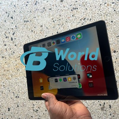 Apple iPad 2020 (10.2-inch, Wi-Fi, 32GB) - Space Gray (Renewed)