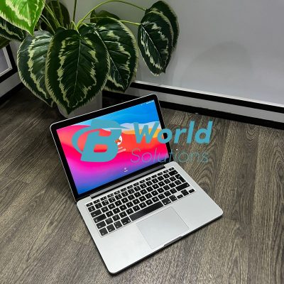 Apple MacBook Pro Retina MF843LL/A 13” Laptop, 3.1GHz Intel Core i7, 16GB Memory, 256GB SSD, macOS  (Renewed)