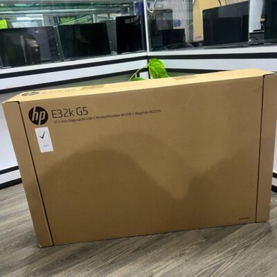 HP E32k G5 4K USB-C Monitor