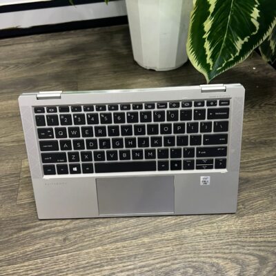 EliteBook x360 1030 G7 with Intel Core i5, 16 GB ram 512 GB ssd