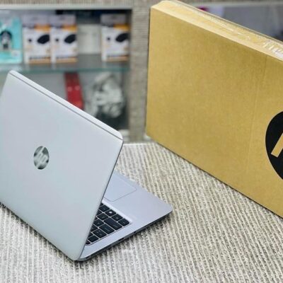 HP EliteBook Folio 1040 G3 14 FHD Laptop, Core i7-6600U up to 3.4GHz, 8GB DDR4, 256GB Solid State Drive, Webcam, HDMI, Type-C, USB 3.0, Windows 11 Pro 64 Bit