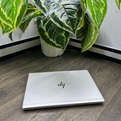 HP EliteBook 735 G6 AMD Ryzen 7 PRO 3700U 8GB RAM 256GB SSD + 2GB AMD Radeon Graphics 13.3 Inch FHD Display