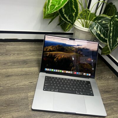 Apple 2021 MacBook Pro with Apple M1 Max Chip, 16-inch, 32GB RAM, 1TB SSD Storage, Space Gray (Renewed)