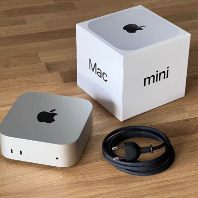Apple 2024 Mac mini Desktop Computer with M4 chip with 10‑core CPU and 10‑core GPU: Built for Apple Intelligence, 16GB Unified Memory, 512GB SSD Storage, Gigabit Ethernet.
