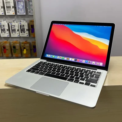 Apple MacBook Pro A1502 Intel Core I5 @2.7GHz 8GB RAM 512GB SSD 13" Retina Display MF839LL/A (REFURBISHED)