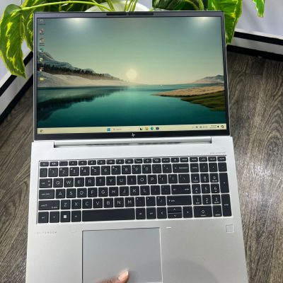 HP EliteBook 865 G9 16"  Notebook - WUXGA - 1920 x 1200 - AMD Ryzen 5 PRO 6850U Octa-core (8 Core) 2.70 GHz - 16 GB Total RAM - 512 GB SSD