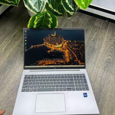 HP ZBook Firefly 16 G9 16" Mobile Workstation - WUXGA - 1920 x 1200 - Intel Core i7 12th Gen i7-1270P Dodeca-core (12 Core) - 16 GB Total RAM - 512 GB SSD/NVIDIA T550 4 GB
