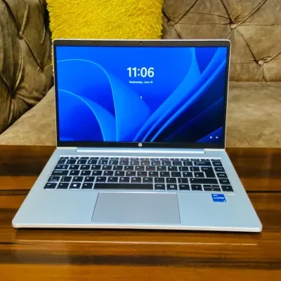 HP ProBook 640 G8 14" 8GB 256GB SSD Intel Core™ I7-1185G7 2.60GHz Win11H, Silver (Renewed)