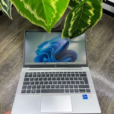HP EliteBook 830 G8 Touchscreen Laptop, 13.3 Inch FHD (1920 x 1080) Touch Screen, Intel Core i7-1185g7 3.0 GHz, 256 GB SSD, 16 GB RAM, QWERTY Keyboard, Windows 11 Pro (Refurbished)