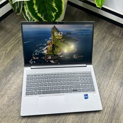 HP ZBook Power G10 15.6" Mobile Workstation - Full HD - 1920 x 1080 - Intel Core i7 13th Gen i7-13700H Tetradeca-core (14 Core) 2.40 GHz - 16 GB Total RAM - 512 GB SSD