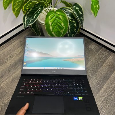 HP OMEN Laptop, IntelCore i7-12700H Processor, 8 GB NVIDIA GeForce RTX 3070 Ti L Dedicated Graphics, 16 GB RAM Memory  512 GB SSD , Windows 11 pro Operating System (, Shadow Black)