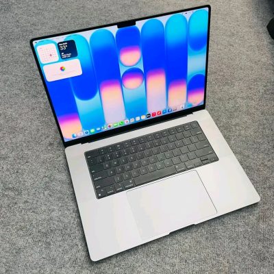 Apple MacBook Pro 2023 with Apple M2 Max Chip (16-inch, 32GB RAM, 1TB SSD Storage) (QWERTY English) Silver (Renewed)
