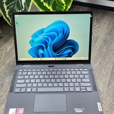 Lenovo 13w Yoga 5625U Hybrid (2-in-1) 33.8 cm (13.3") Touchscreen WUXGA AMD Ryzen 5 8 GB DDR4-SDRAM 256 GB SSD Wi-Fi 6 (802.11ax) Windows 11 Pro Black